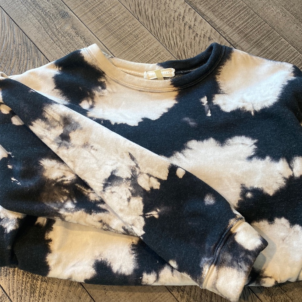 Gilded Intent Tie Dye Crew Neck